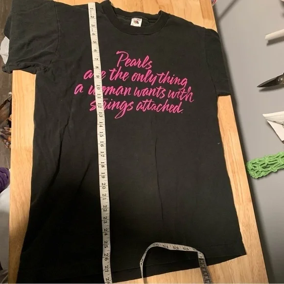 Vintage Virginia Slims Cigarettes Graphic Tee - Picture 7 of 8